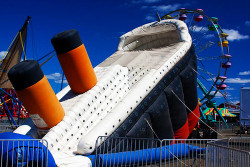 The Titanic 25' Dual Lane Slide
