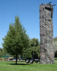 26' 4 Climber Rock Wall - Jumptastic